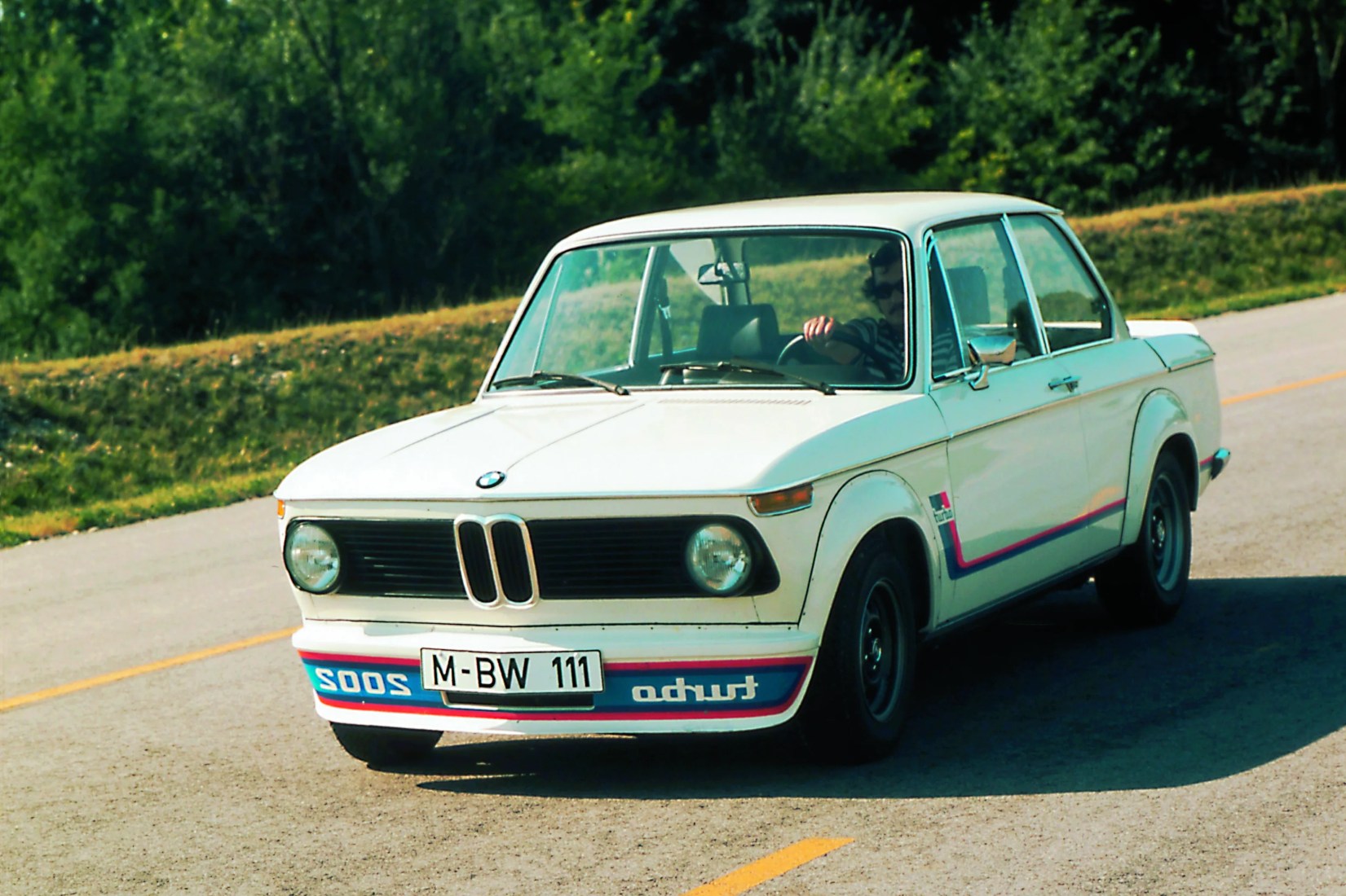 bmw 2002 turbo car